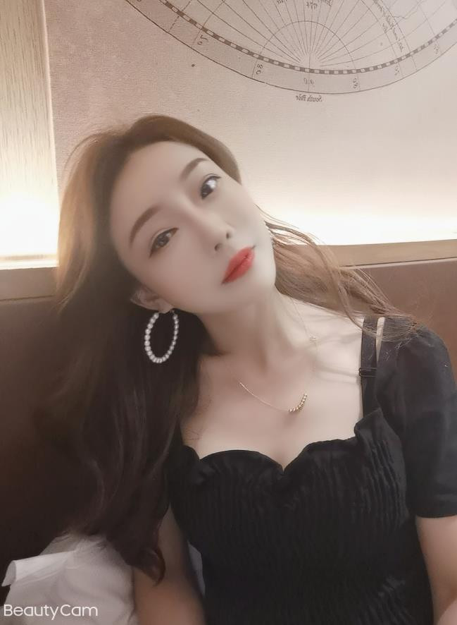 小性感温柔琪琪